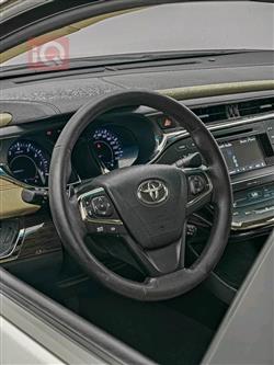 تويوتا أفالون